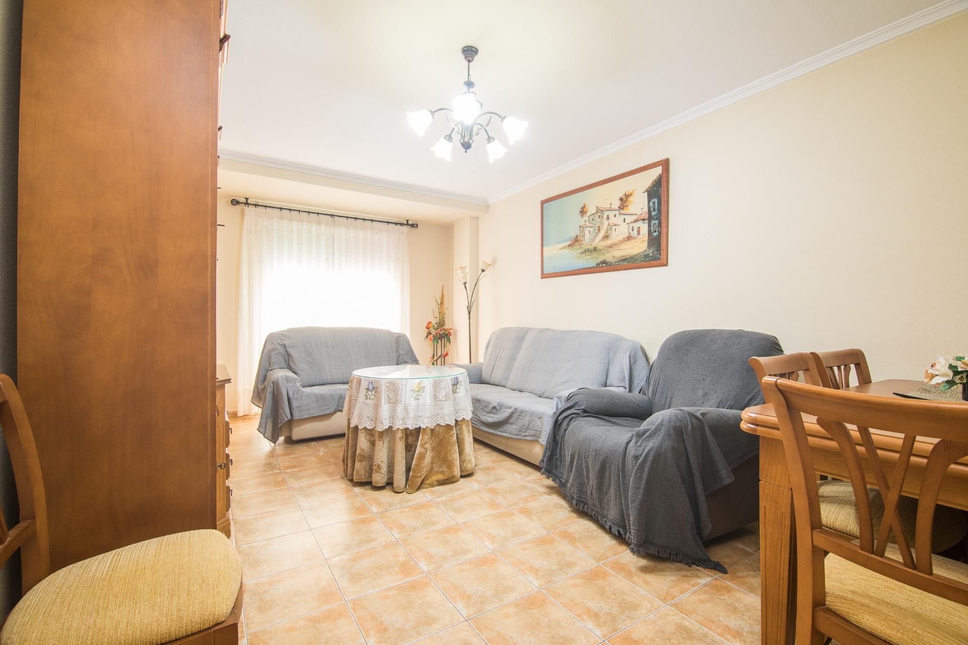 Sala d'estar de Pis en venda en El Pinós / Pinoso amb Terrassa