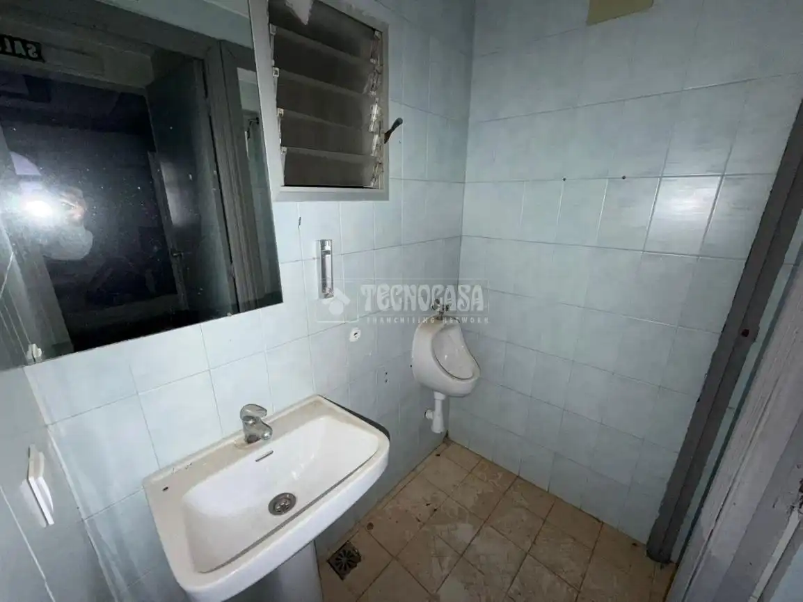 Bany de Casa adosada en venda en Badajoz
