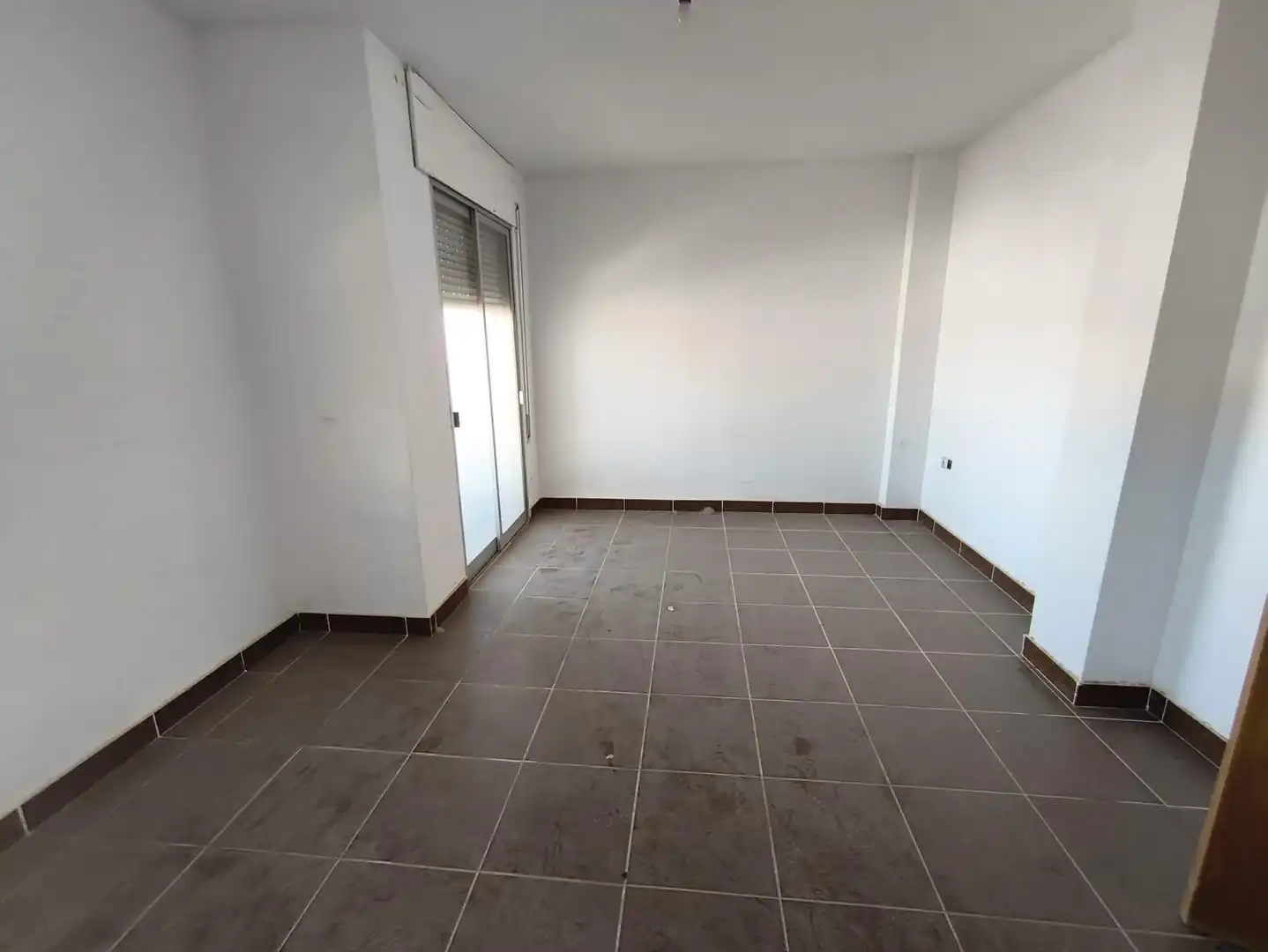 Piso en venta en Huétor Tájar con Balcón