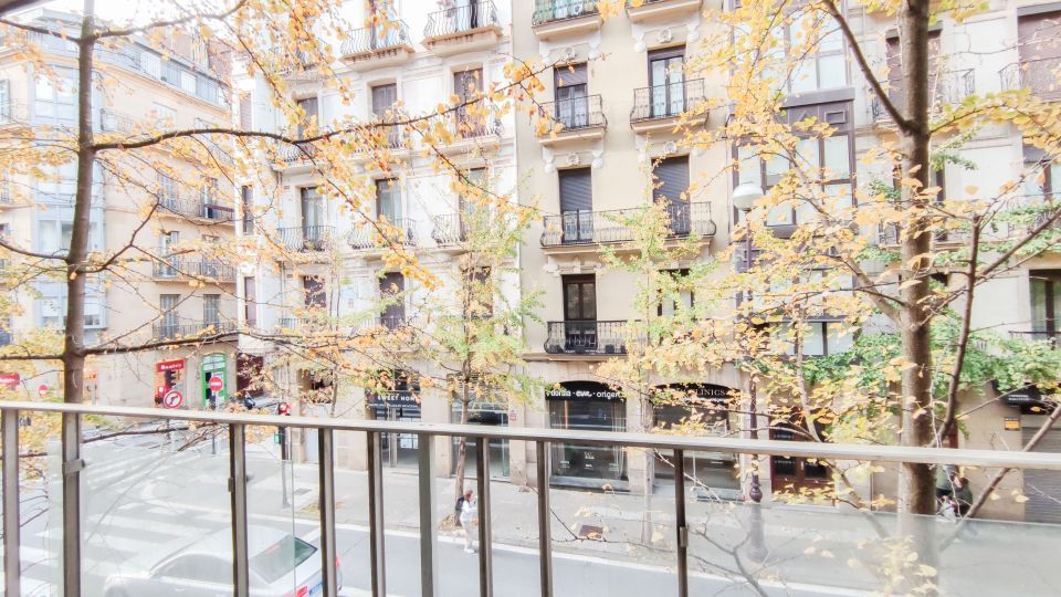 Exterior view of Flat for sale in Donostia - San Sebastián   with Heating, Furnished and Balcony