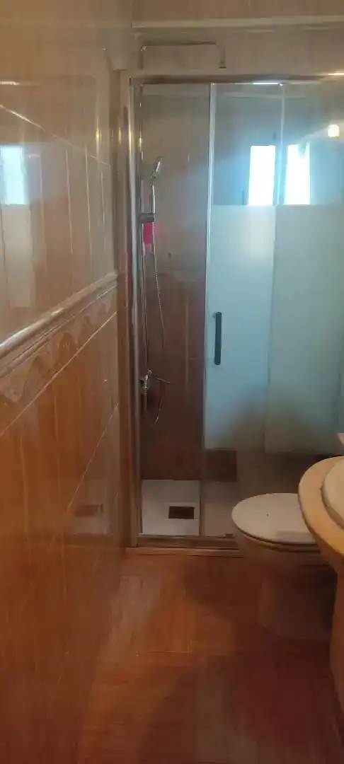 Baño de Piso en venta en Almodóvar del Río, Córdoba