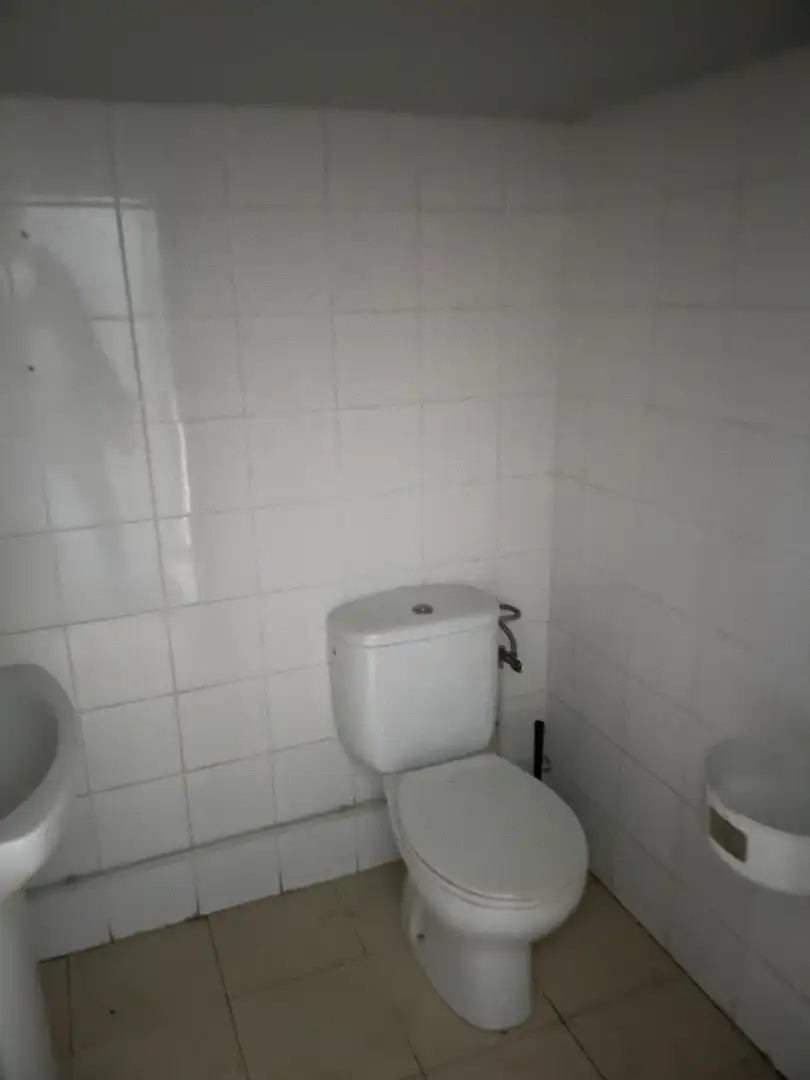 Bathroom of Commercial properties for sale in Vigo   with Air Conditioner and Furnished
