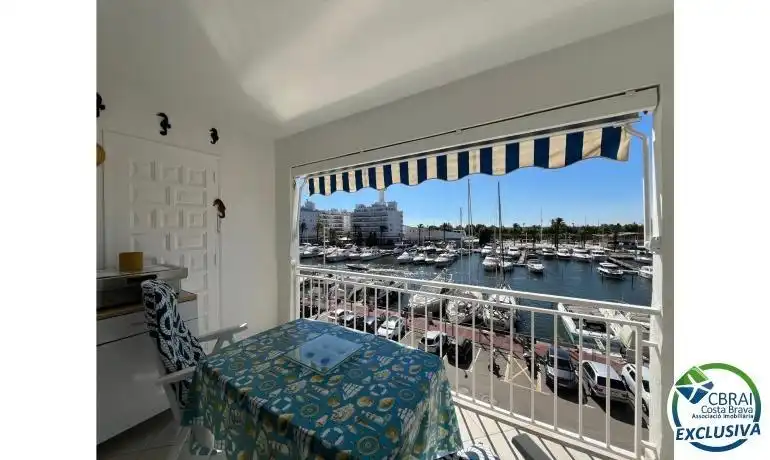 Flat with terrace for sale in Sector PORT GREC