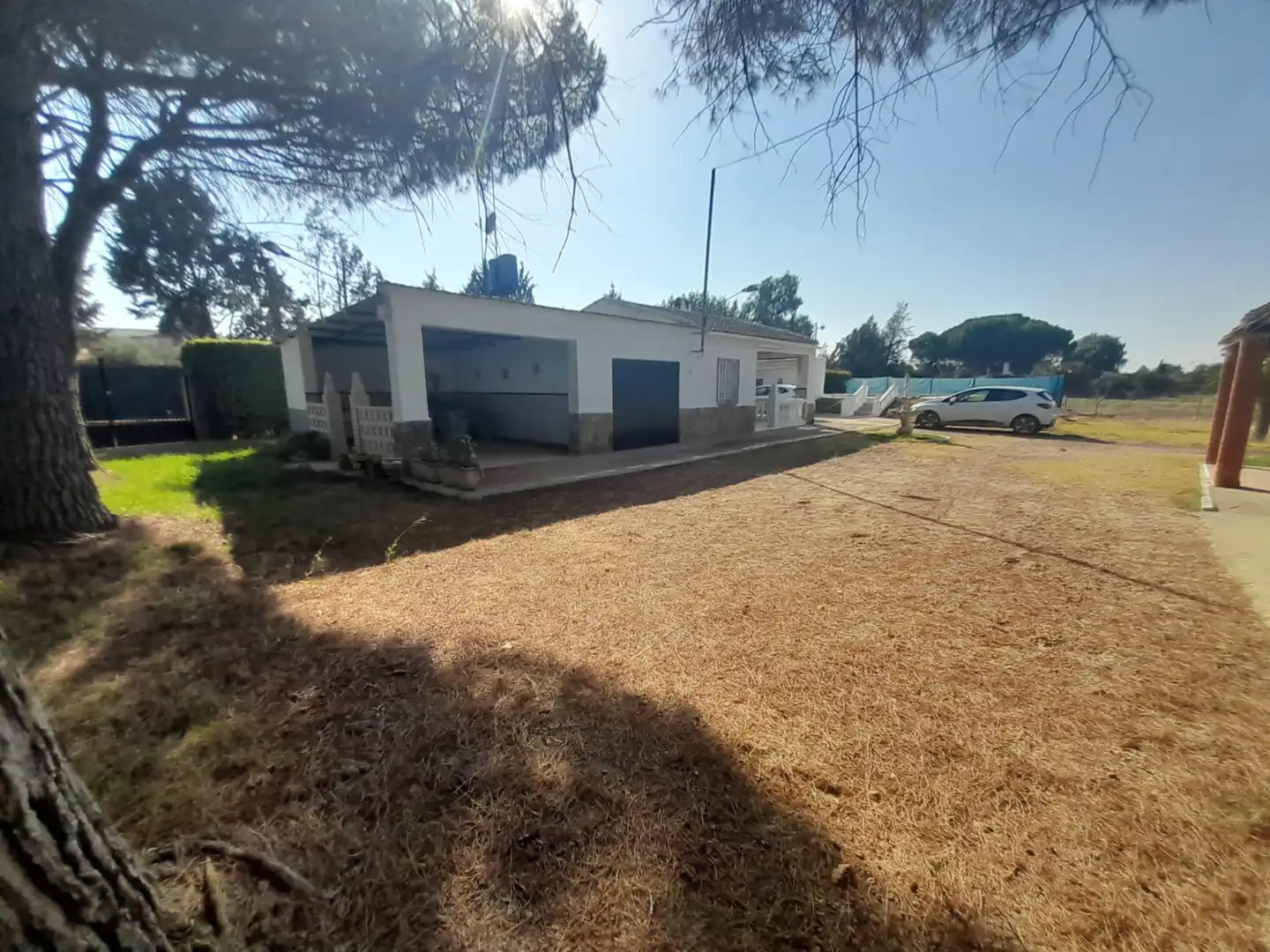 Vista exterior de Finca rústica en venda en Almodóvar del Campo amb Traster i Piscina