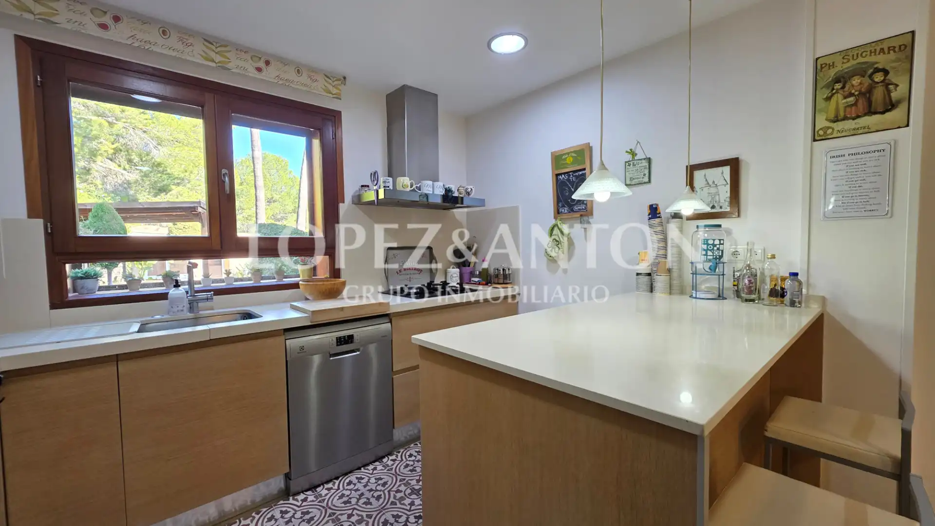 Küche von Haus oder Chalet zum Verkauf in L'Eliana mit Klimaanlage, Heizung und Privatgarten