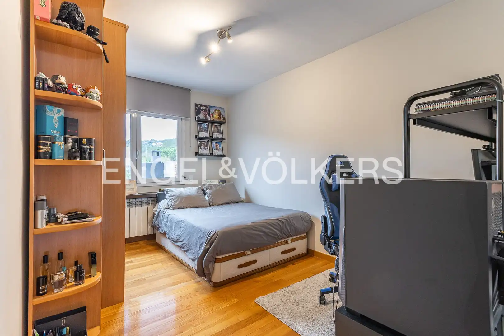 Habitación de Casa o chalet en venta en Castellar del Vallès con Aire acondicionado, Calefacción y Jardín privado
