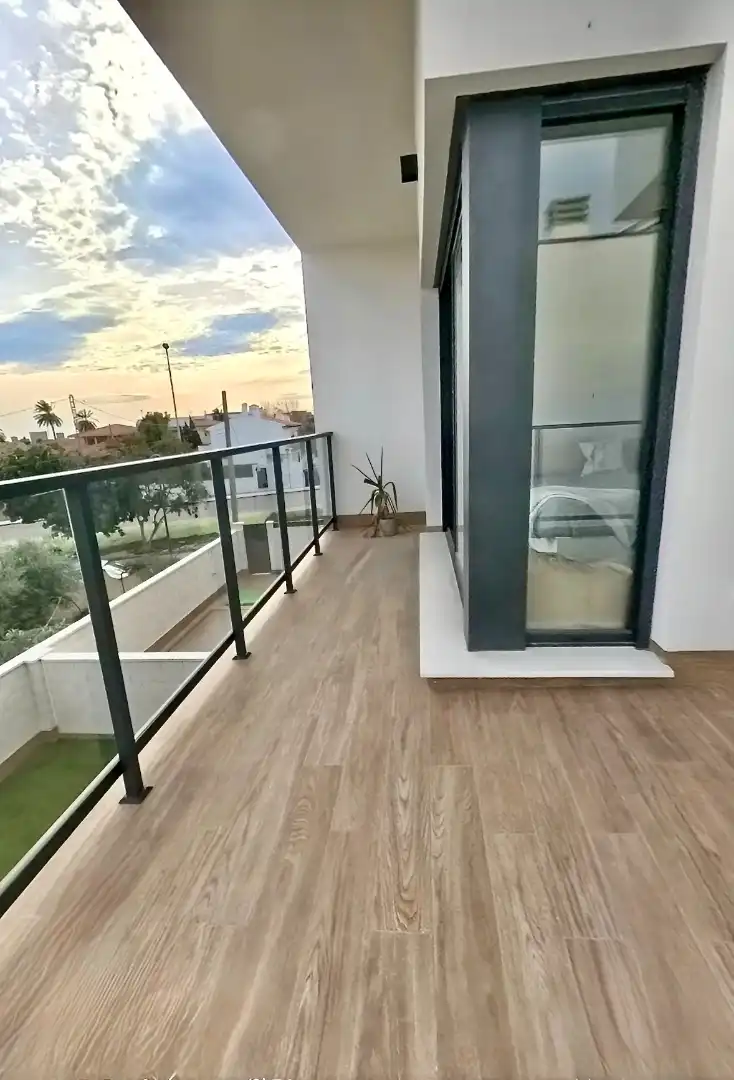 Terrassa de Casa o xalet en venda en Sant Joan d'Alacant amb Aire condicionat, Jardí privat i Terrassa