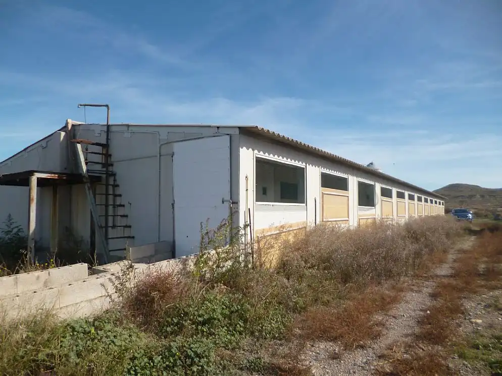 Industriegebäude zum Verkauf in Pje Valderroz