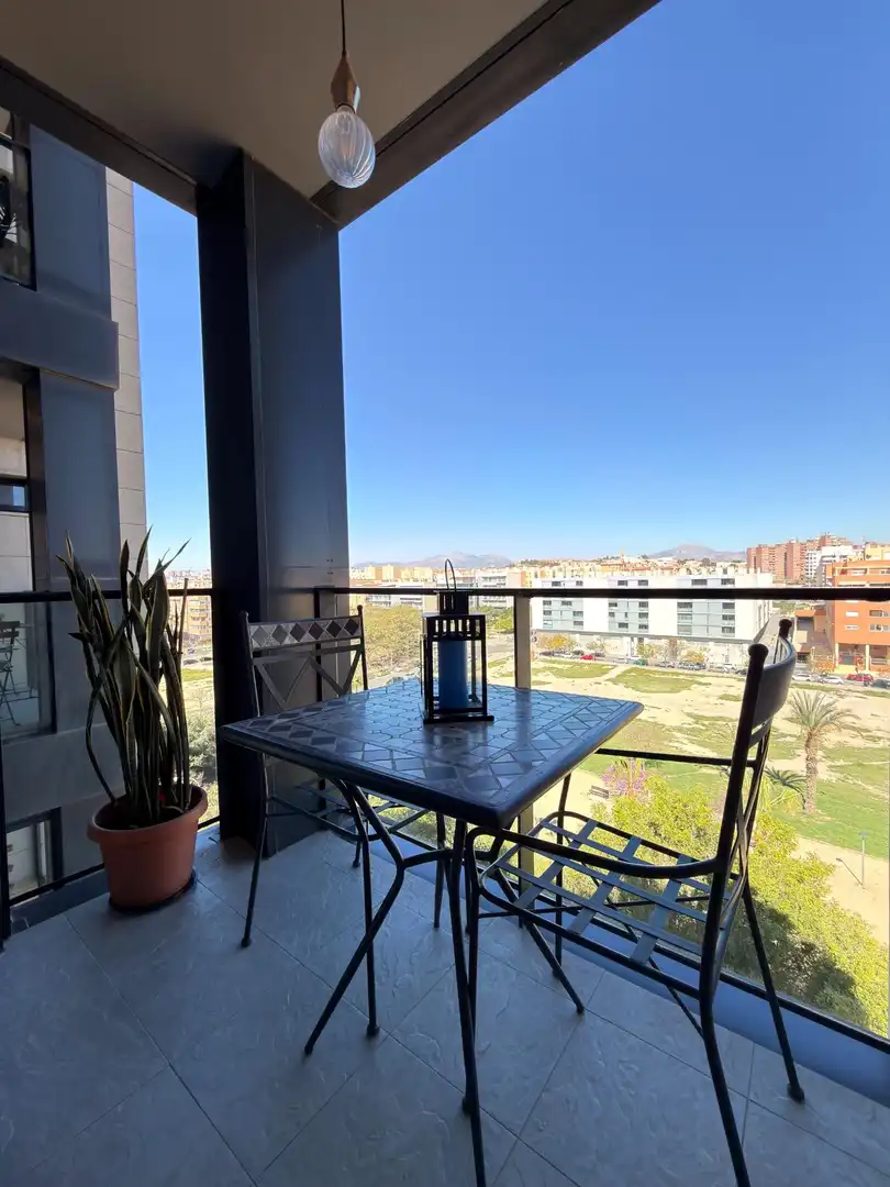 Piso con terraza en venta en Calle Granja de Rocamora