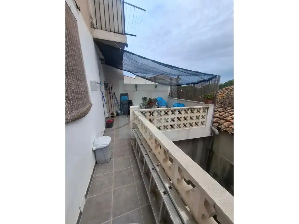 Terraza de Edificio en venta en Montbrió del Camp