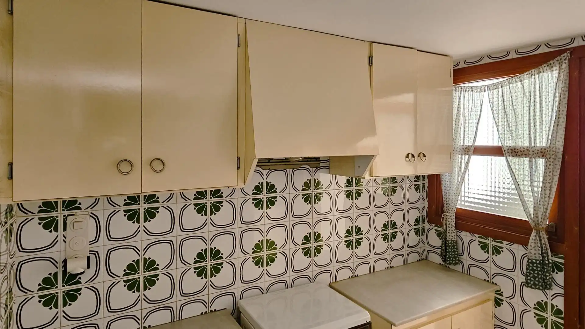 Kitchen of Flat for sale in Gandia  with Storage room and Balcony