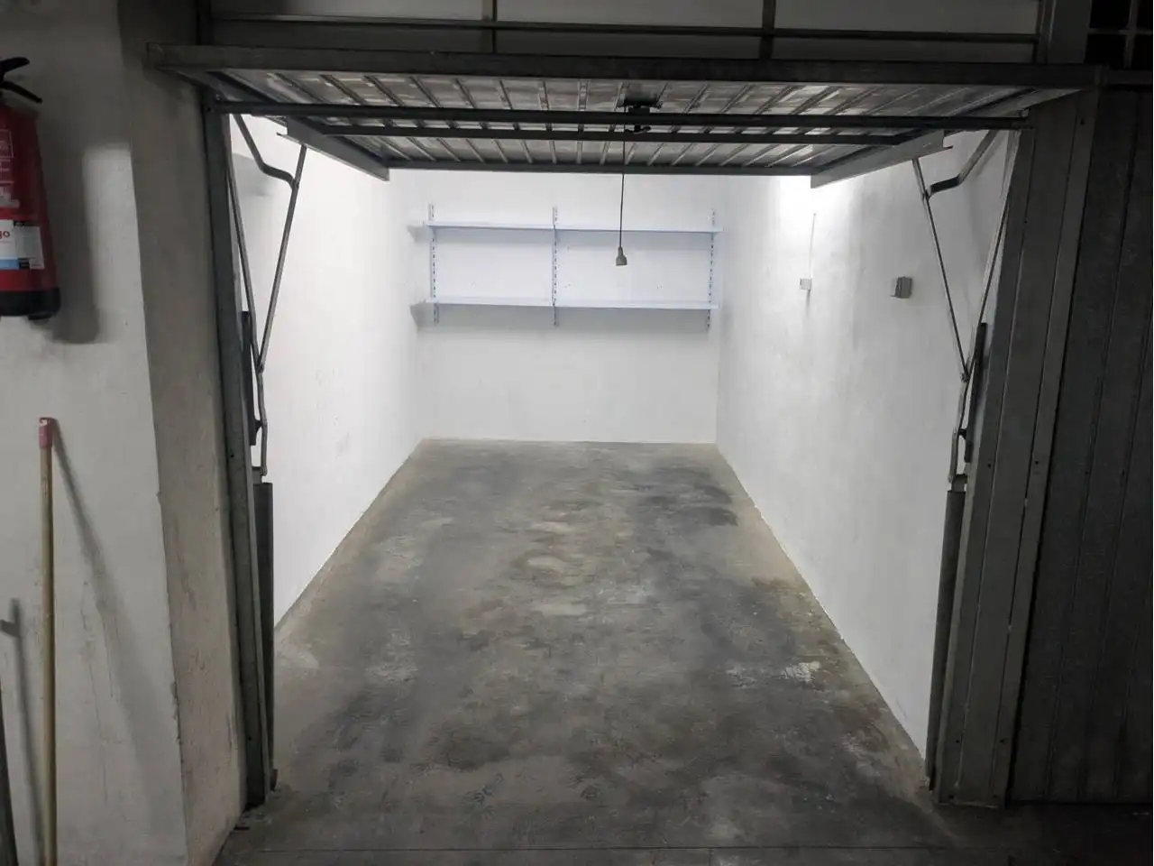 Aparcamiento en venta en Calle Cura Abad 24, imagen 2