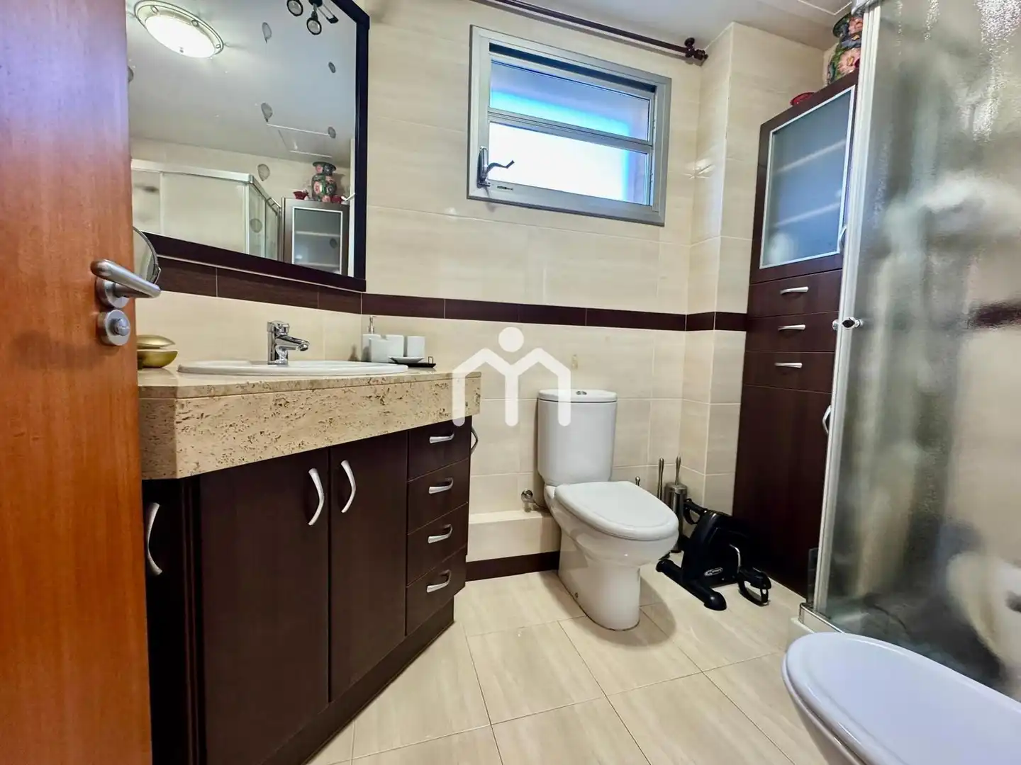 Baño de Piso en venta en Montgat con Aire acondicionado, Calefacción y Parquet