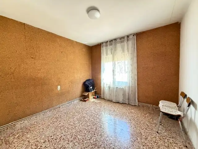 Habitación de Casa adosada en venta en Premià de Mar con Aire acondicionado, Calefacción y Jardín privado