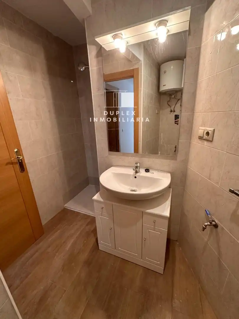 PISO EN VENTA EN AVENIDA CASTILLA LA MANCHA, Bild 2
