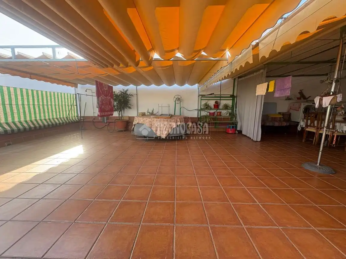 Terrasse von Einfamilien-Reihenhaus zum Verkauf in Andújar mit Terrasse und Balkon