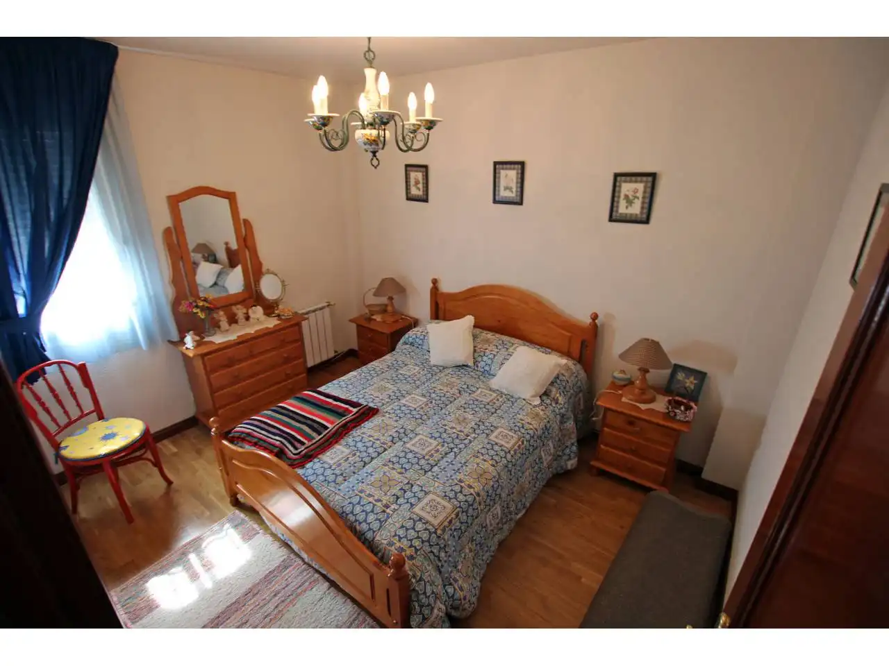 Habitación de Casa o chalet en venta en Cabanillas del Campo con Calefacción, Jardín privado y Terraza
