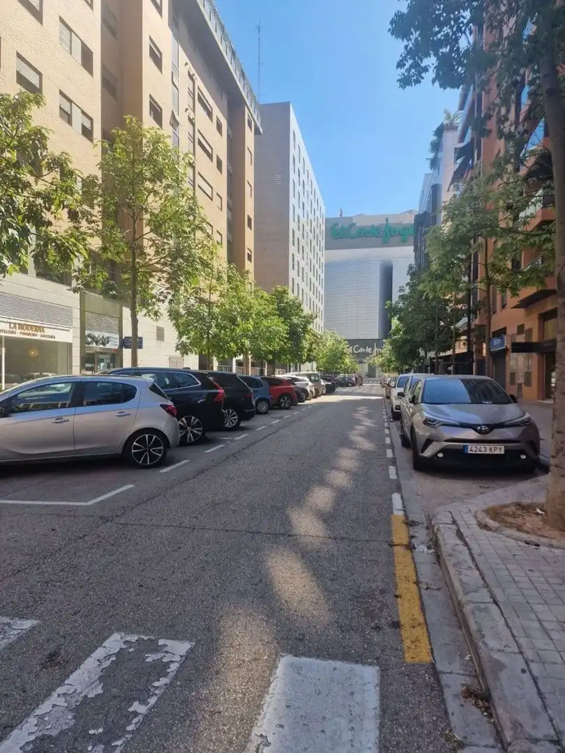 Garage zur Miete in Avenida Francia, Penya - Roja - Avda. Francia