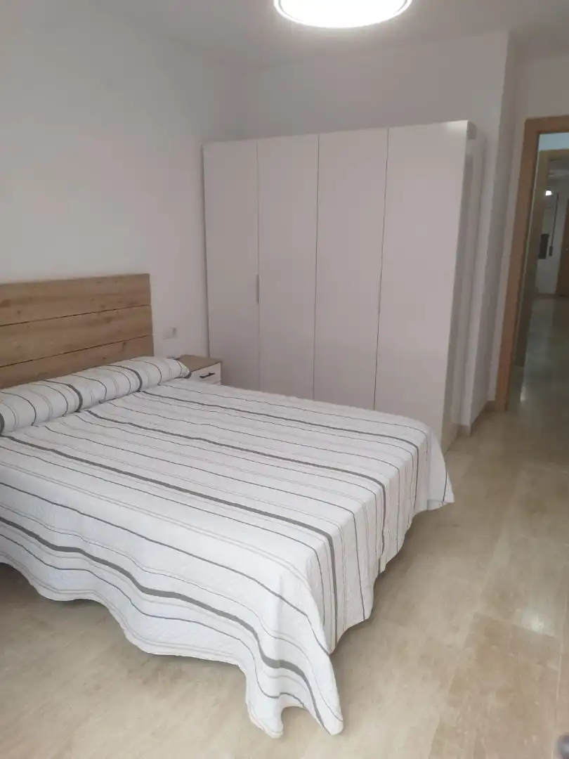 Habitación de Piso en venta en Rubí con Calefacción, Terraza y Horno