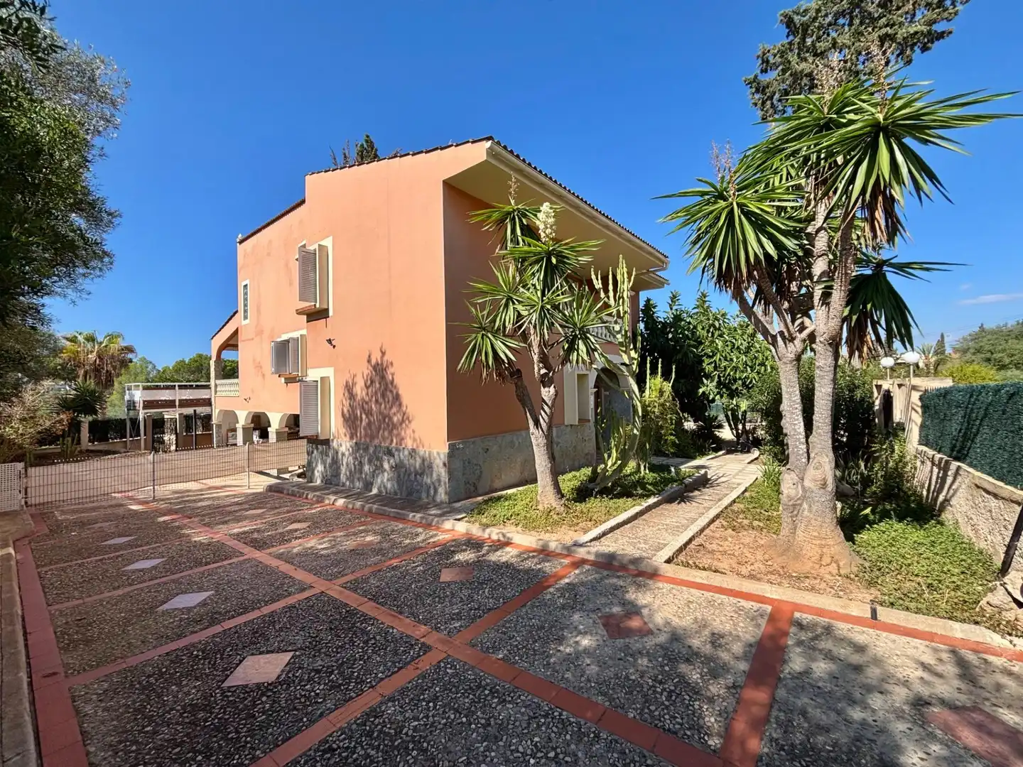 Exterior view of Detached homes for sale in Llucmajor  with Air Conditioner, Heating and Private garden
