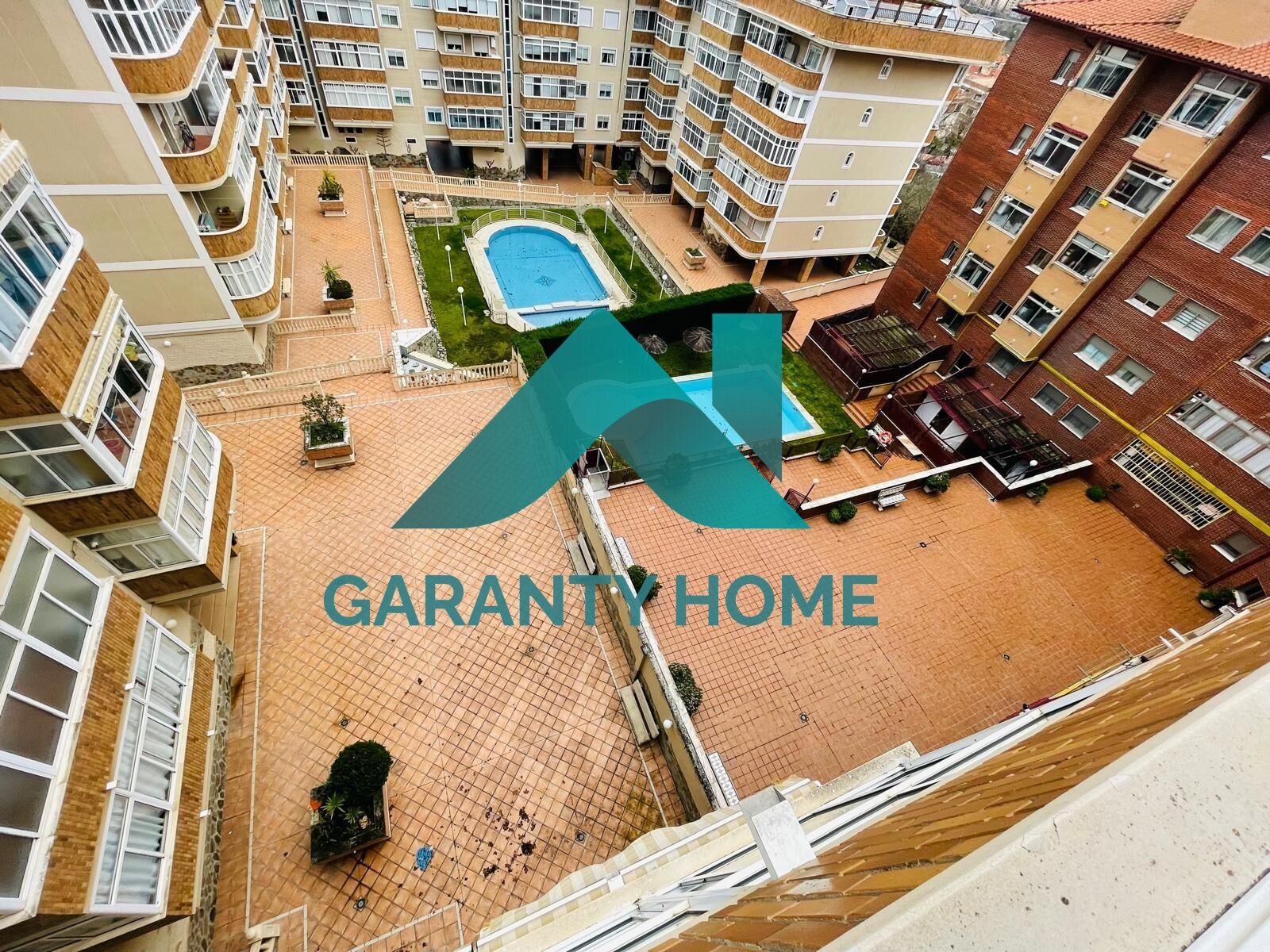 Exterior view of Flat for sale in Cáceres Capital  with Air Conditioner, Heating and Parquet flooring