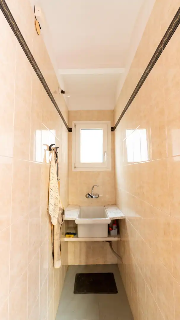 Baño de Casa adosada en venta en L'Hospitalet de Llobregat con Terraza