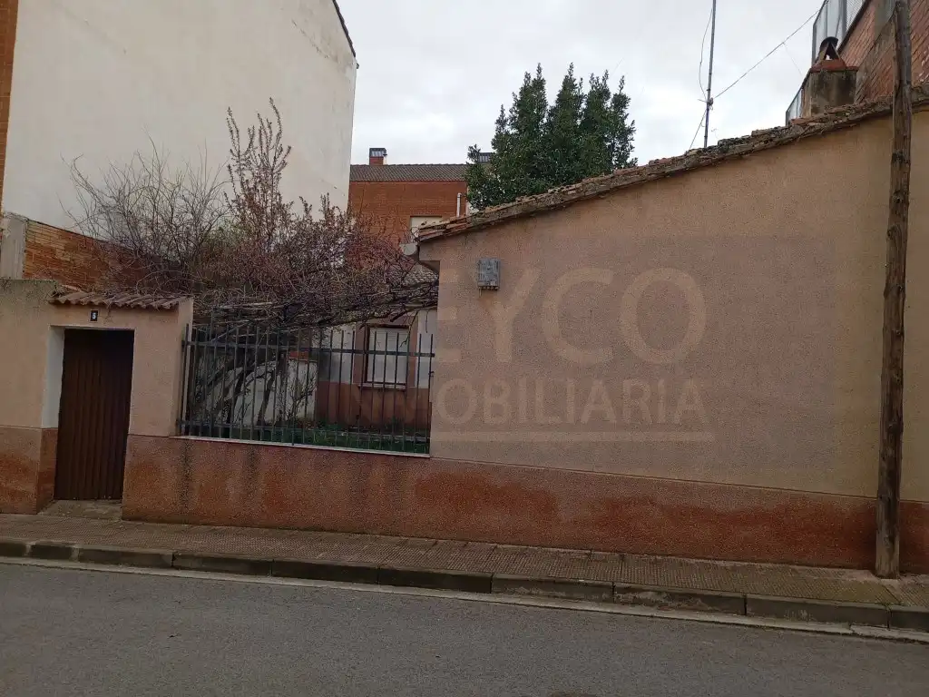 Vista exterior de Casa o xalet en venda en Baños de Río Tobía