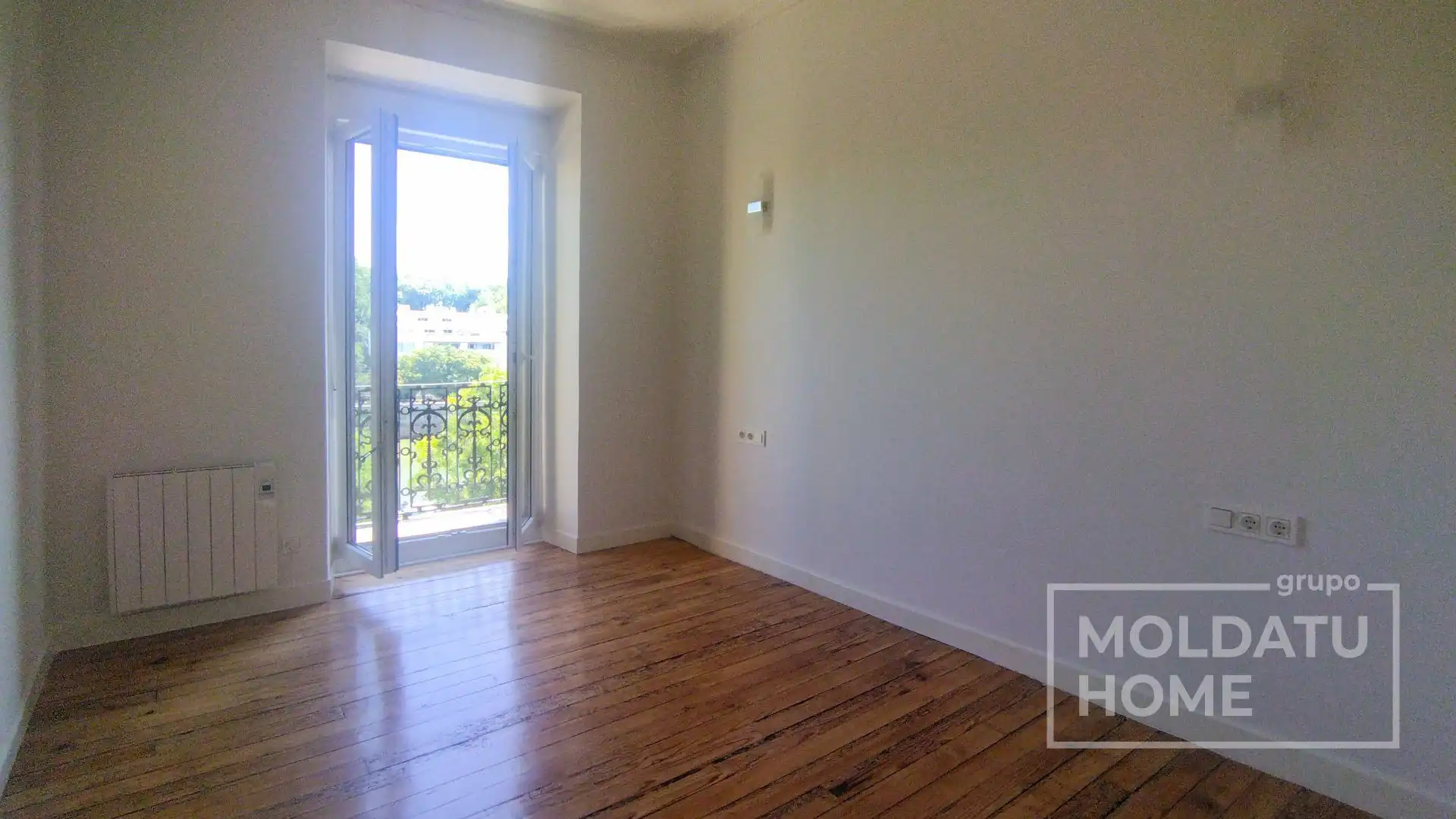 Habitación de Piso de alquiler en Donostia - San Sebastián  con Calefacción y Terraza