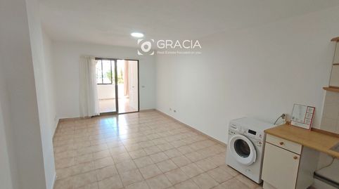Foto 3 de Piso en venta en San Francisco, Los Cristianos, Arona