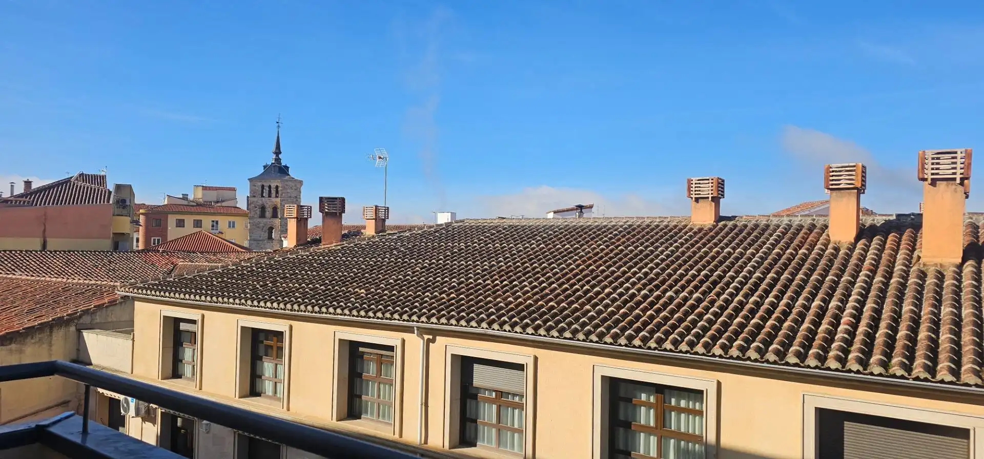 Vista exterior de Edificio en venta en Zamora Capital 