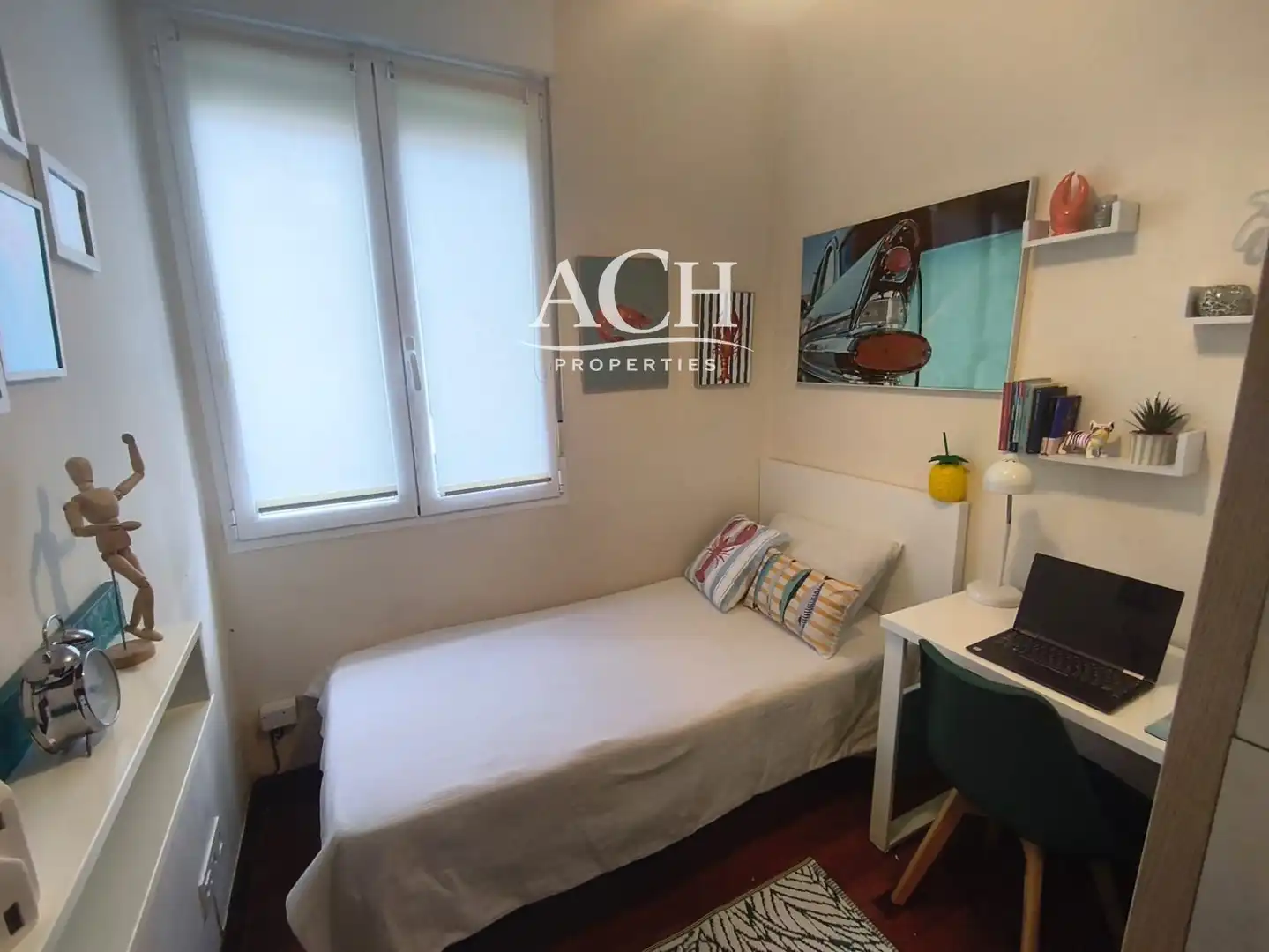 Habitación de Piso de alquiler en Bilbao  con Amueblado, Lavadora y TV