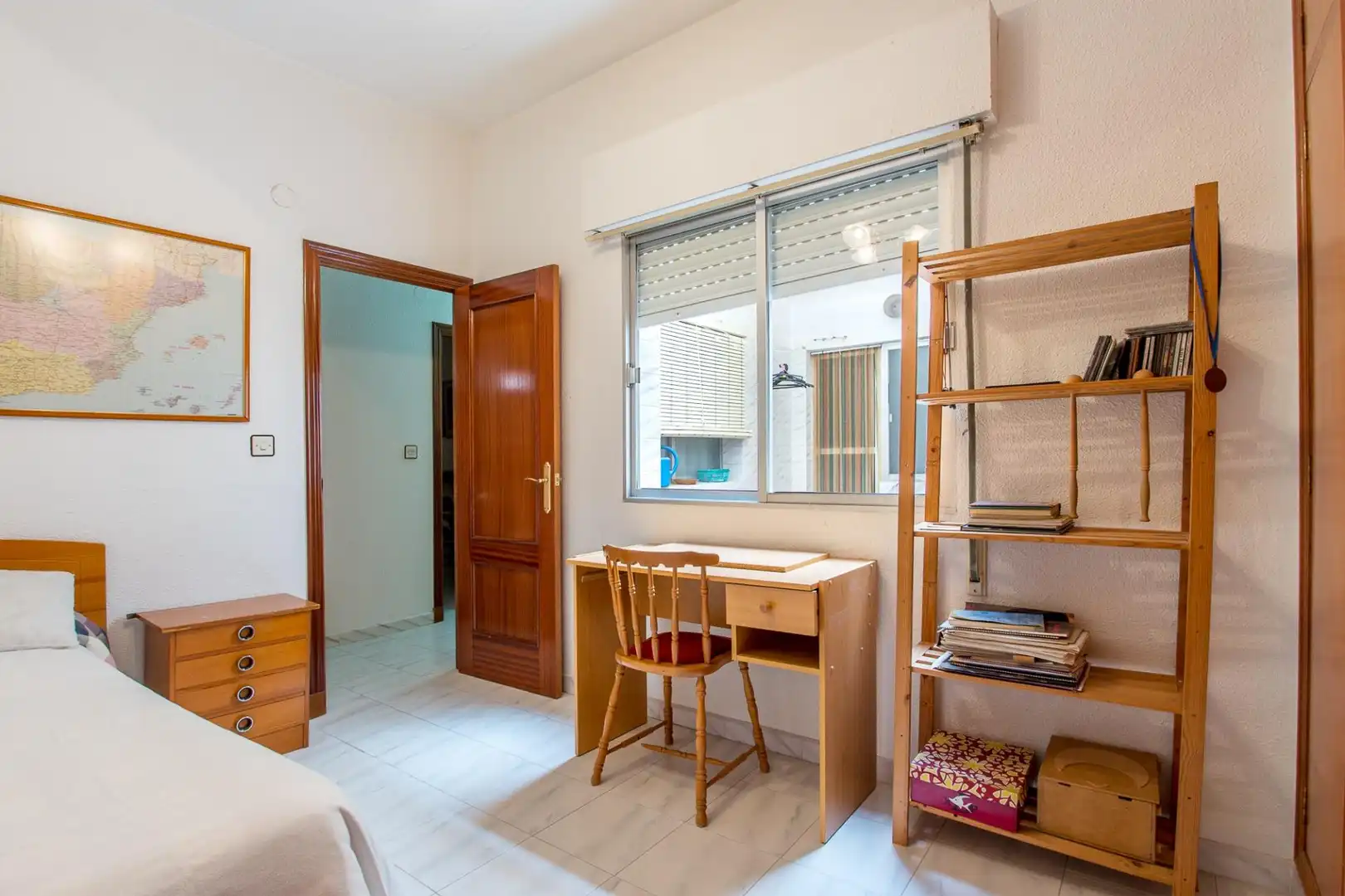 Buildings for sale in Mula