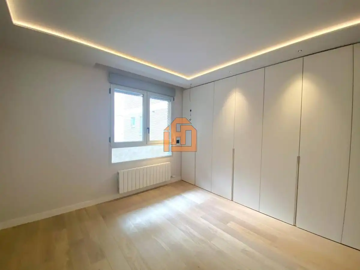 Piso con ascensor en venta en Calle Padre Isla, imagen 18