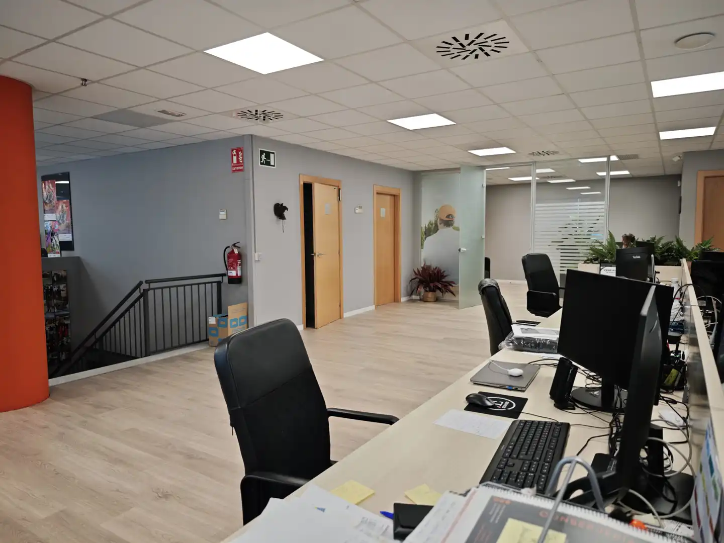 Oficina de lloguer en Sant Joan Despí amb Aire condicionat