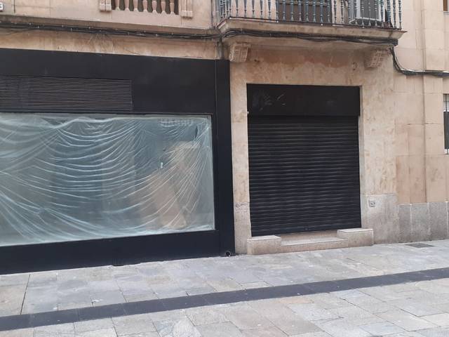Local comercial en Alquiler en Calle Azafranal, 4 en Barrio del Centro