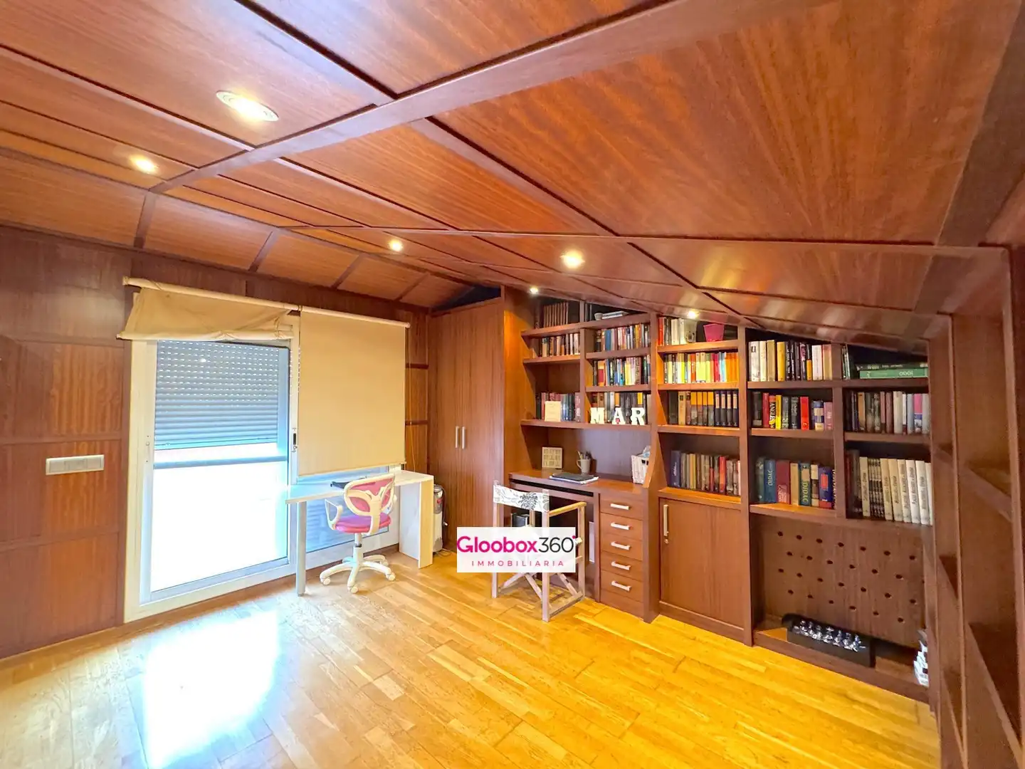 Schlafzimmer von Einfamilien-Reihenhaus zum Verkauf in Reus mit Klimaanlage, Heizung und Privatgarten