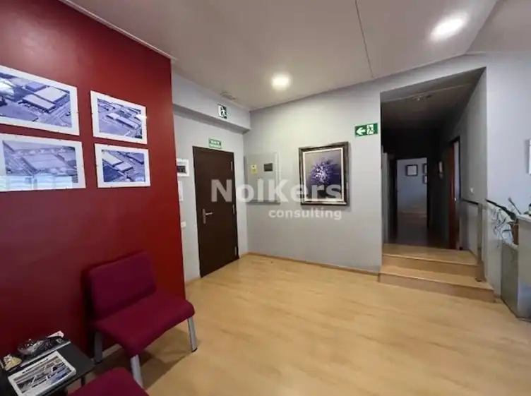 Oficina en venta en Vila de Gràcia