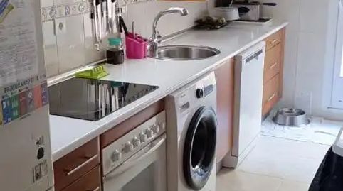 Foto 5 de Piso en venta en Calle Rosa, 3, Guijuelo, Salamanca