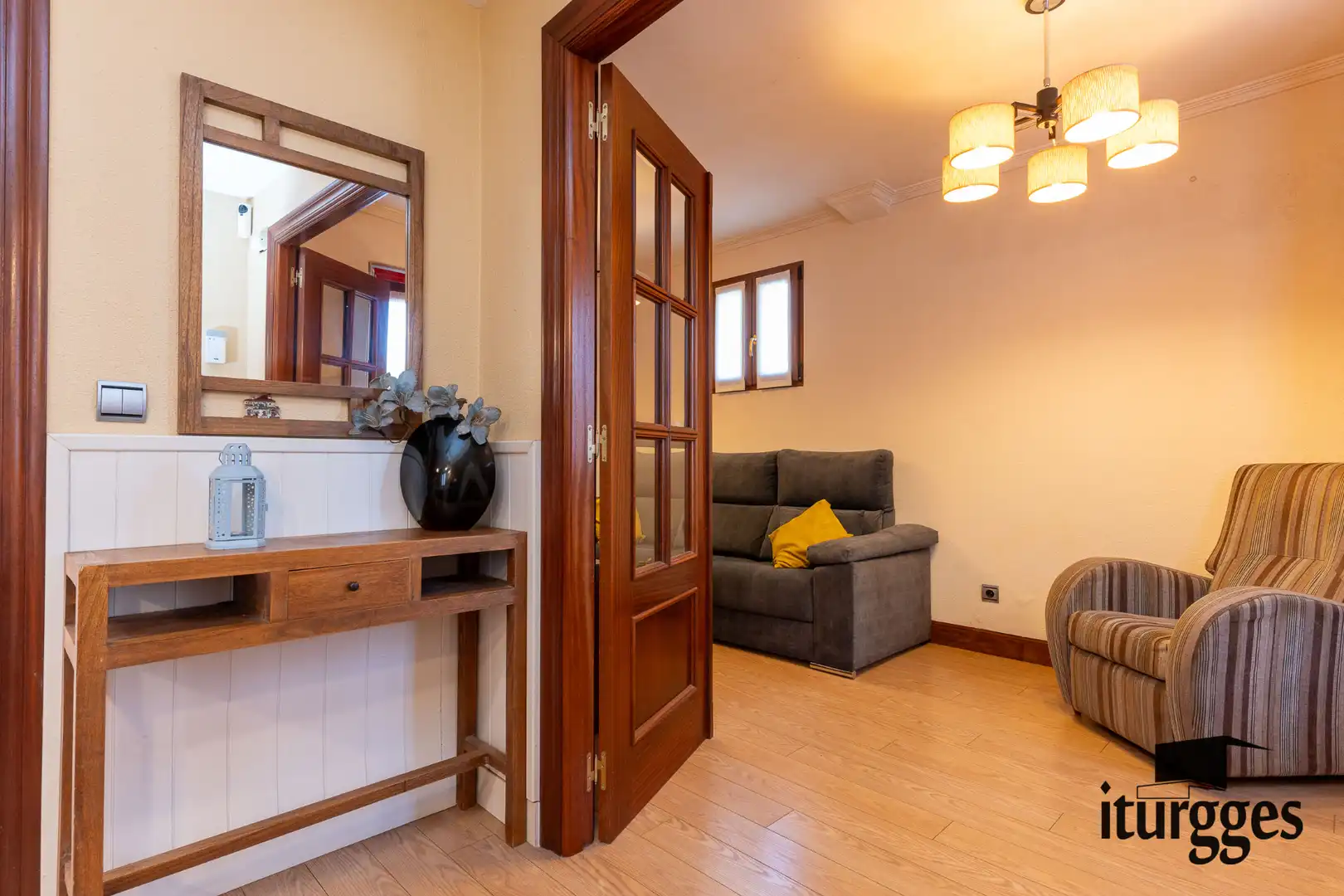 Casa adosada en venta en Gernika-Lumo con Jardín privado, Amueblado y Horno
