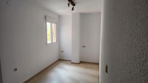 Foto 4 de Piso de alquiler en Calle la Cortijuela, 7, Crta. De la Sierra, Granada