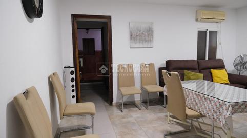 Foto 2 de Casa adosada en venta en La Plata, Sevilla