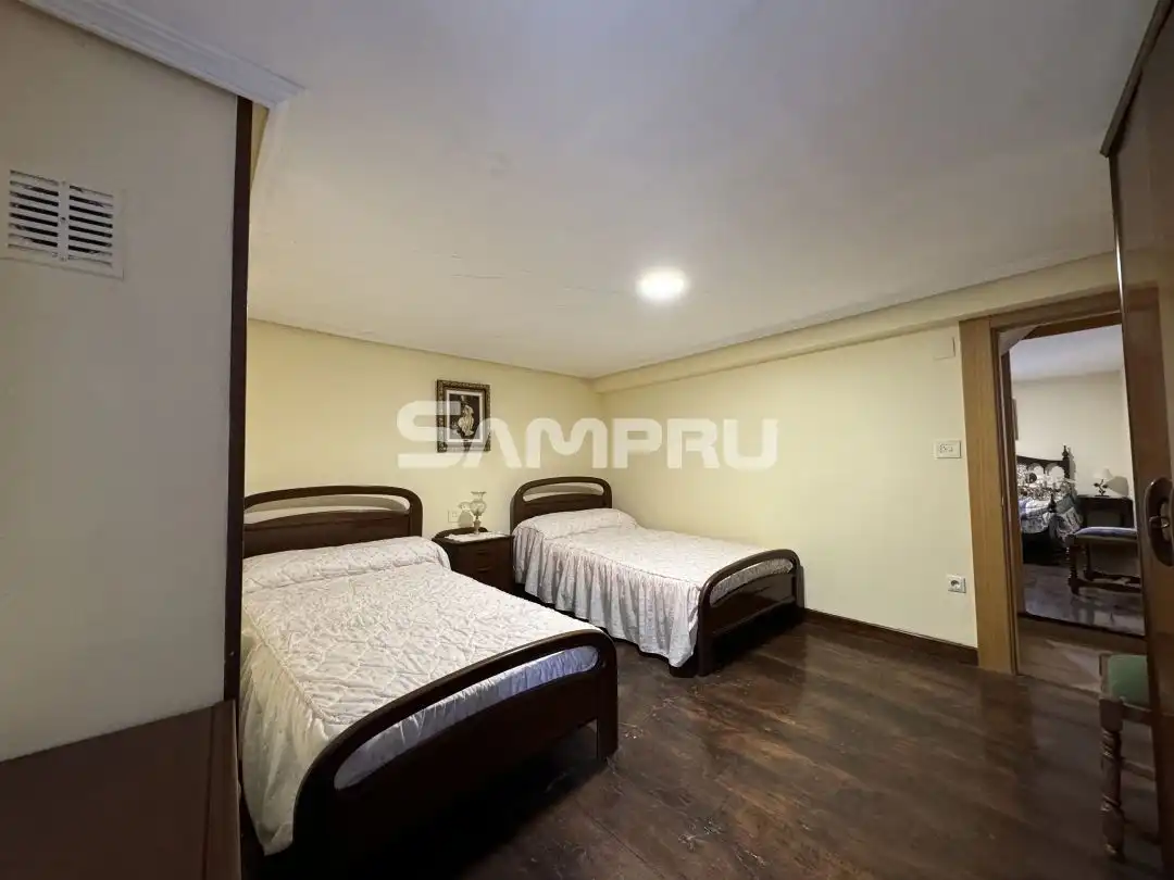 Bedroom of Houses for sale in Eskoriatza  with Heating, Private garden and Storage room