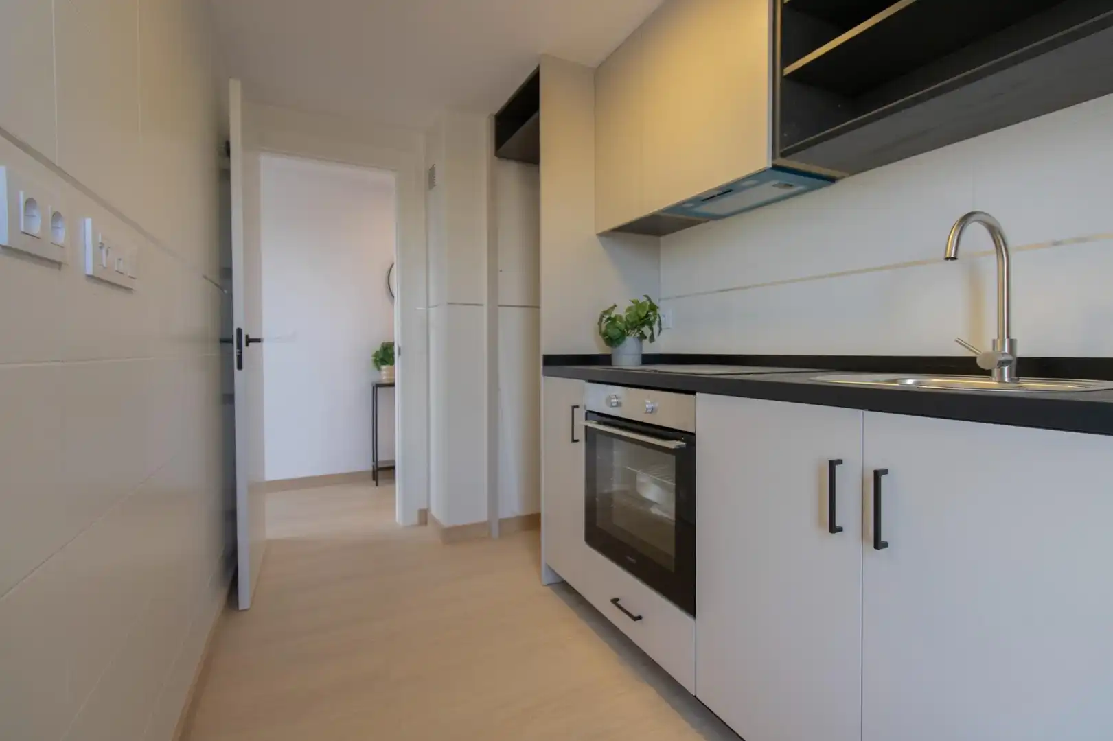 Piso con ascensor en venta en Calle MELILLA 23, imagen 10