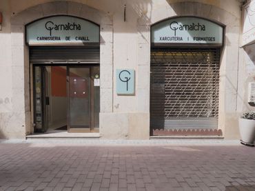 Business premises to rent in Centre
