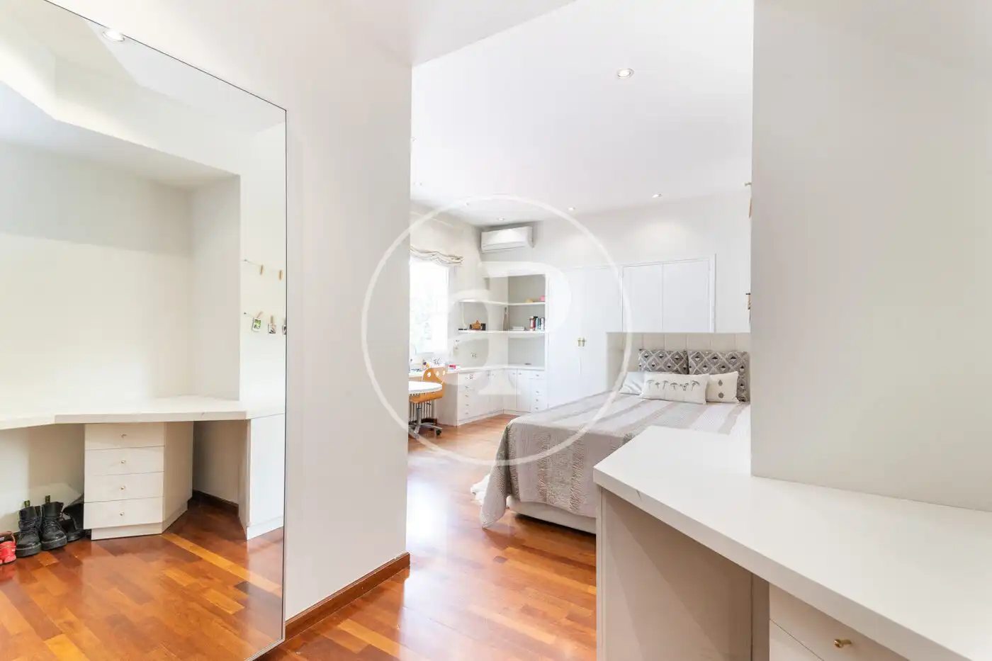 Dormitori de Casa o xalet de lloguer en Barcelona amb Aire condicionat, Calefacció i Jardí privat