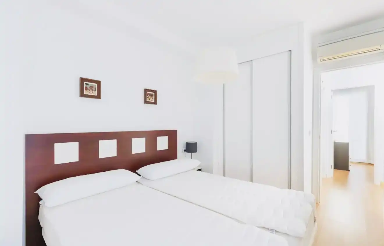 Schlafzimmer von Einfamilien-Reihenhaus zum Verkauf in Dénia mit Klimaanlage, Heizung und Terrasse