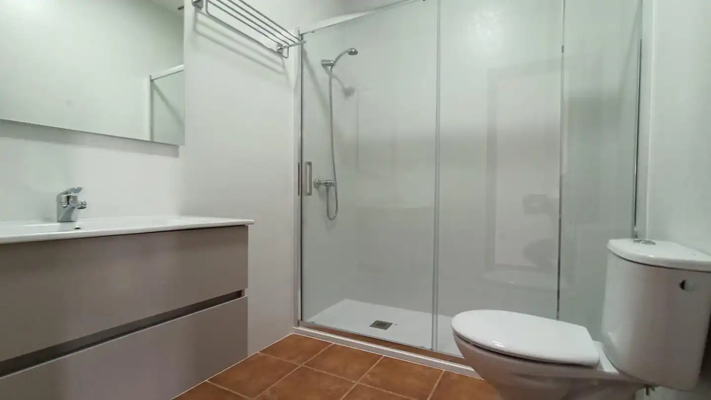 Baño de Casa o chalet de alquiler en Riogordo con Terraza