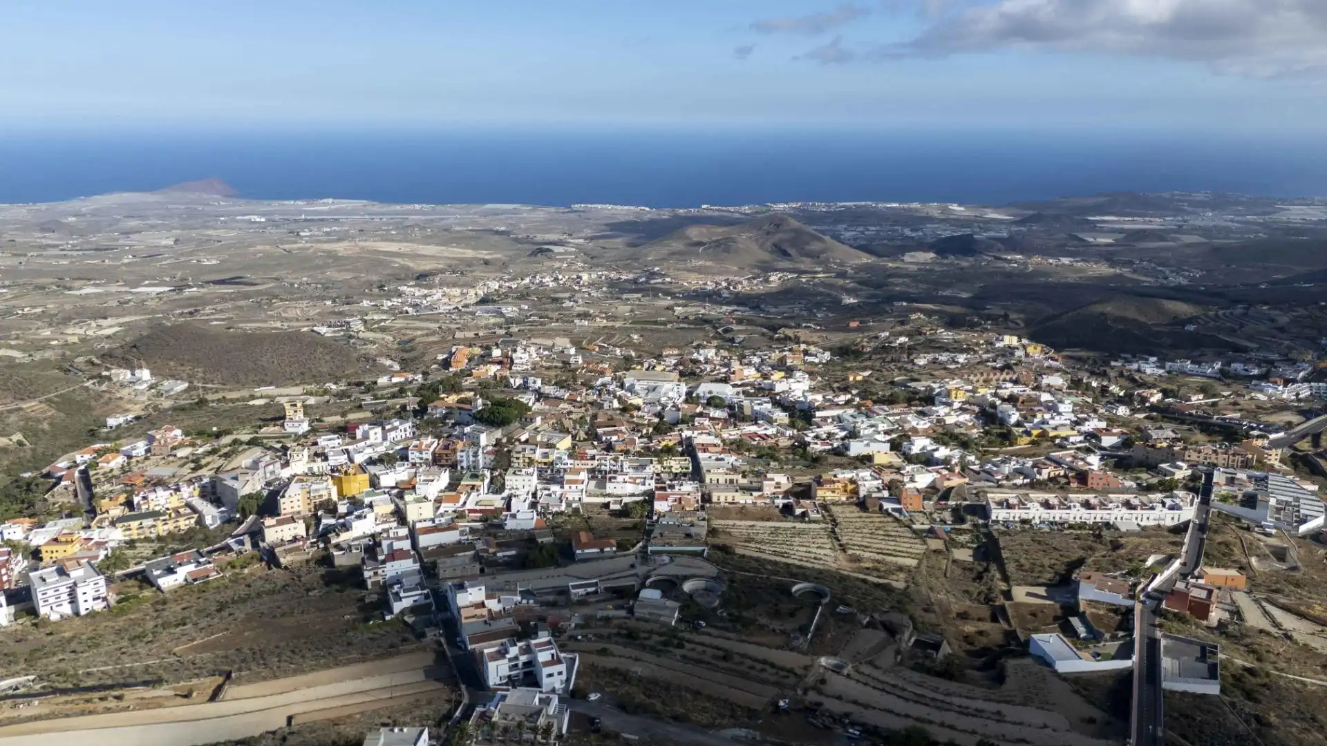Vista exterior de Casa adosada en venta en San Miguel de Abona con Aire acondicionado, Jardín privado y Terraza