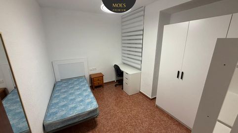 Foto 5 de Piso de alquiler en Avda de Madrid - Pº de la Estación, Jaén Capital