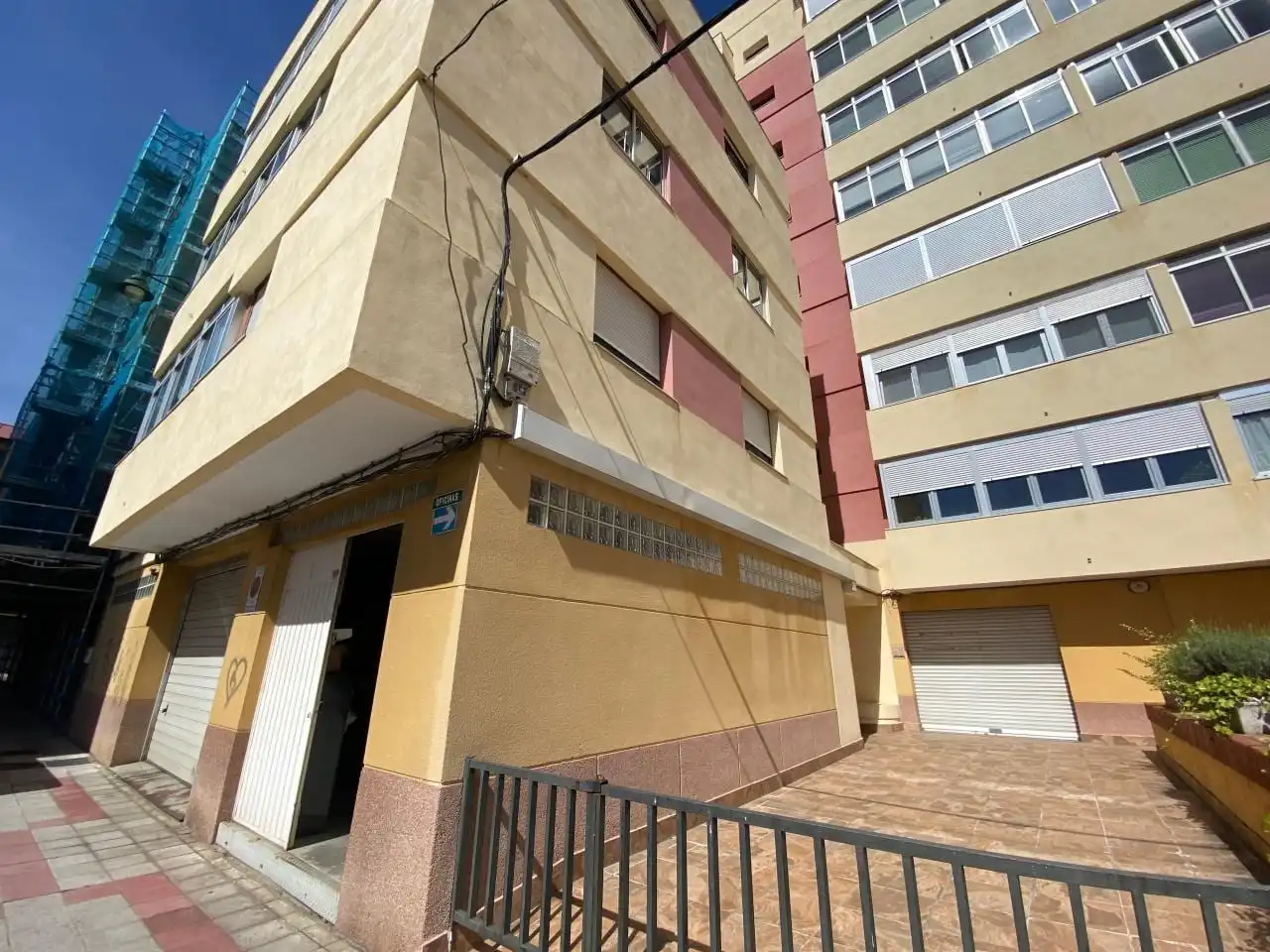 Local comercial en venda a Calle Juan Ramon Jimenez 3º5 Bajo 24009 Leon, imagen 3